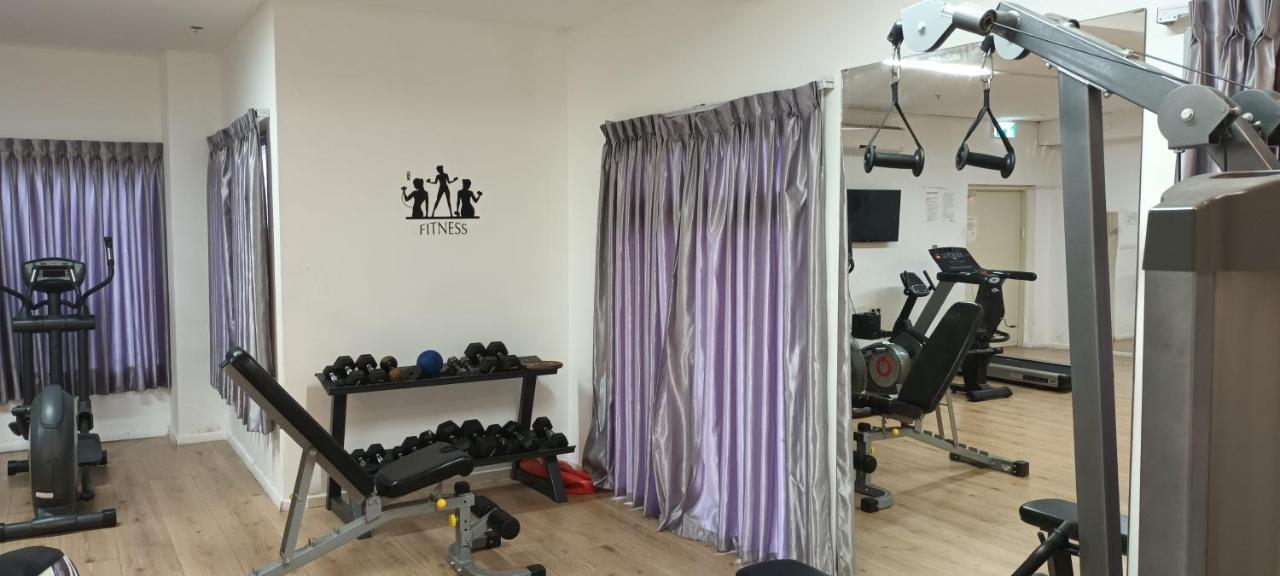 Beach Suite Israel- Private Jacuzzi Garden Suite & Gym, 3 Min Walk To Beach ביץ סוייט ישראל- ג'קוזי פרטי בגינה 3 דקות הליכה לים וחדר כושר Ashkelon Extérieur photo